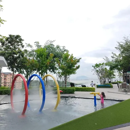 Spacious 3Br Retreat Comfort & Style In The City 2-10Pax